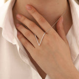 14k Gold | Geometric Chevron V-Shaped Necklace