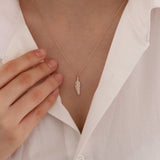 14k Gold | Tiny Feather Necklace